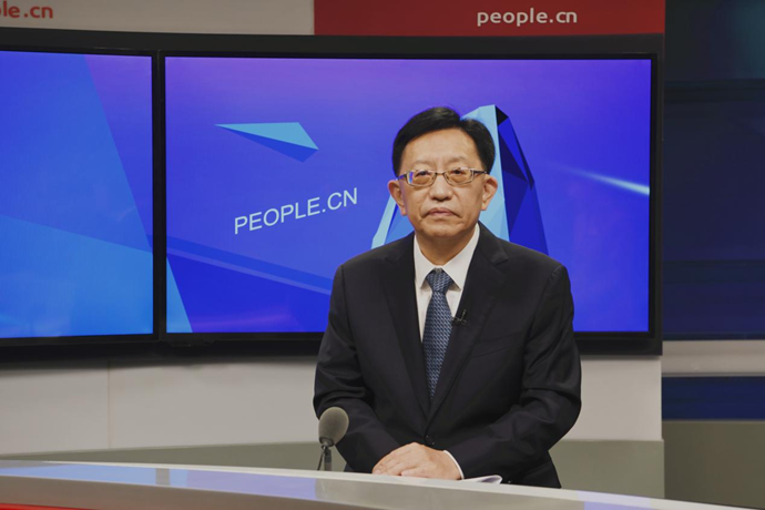 中國(guó)節(jié)能環(huán)保集團(tuán)有限公司黨委書記、董事長(zhǎng)宋鑫做客人民網(wǎng)。人民網(wǎng)記者 王曉嘯 攝