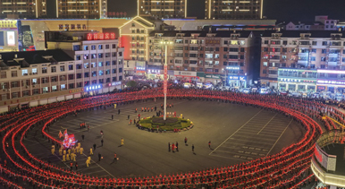 浙江東陽：舞龍燈